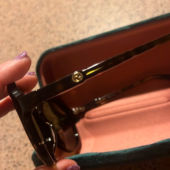 Gucci sunglasses - Picture 8 of 9